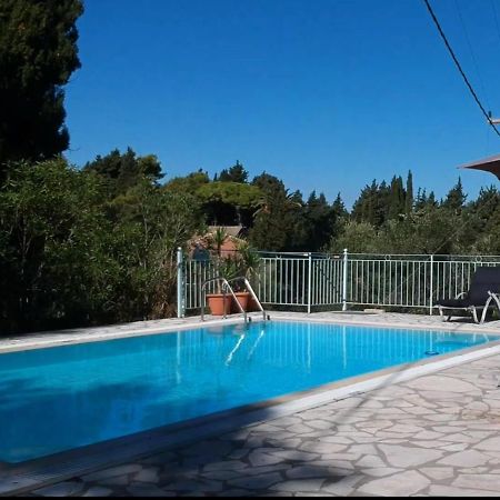 Gastouri Villa Pascalia With Heated Pool In October And Views Achilleion Екстер'єр фото