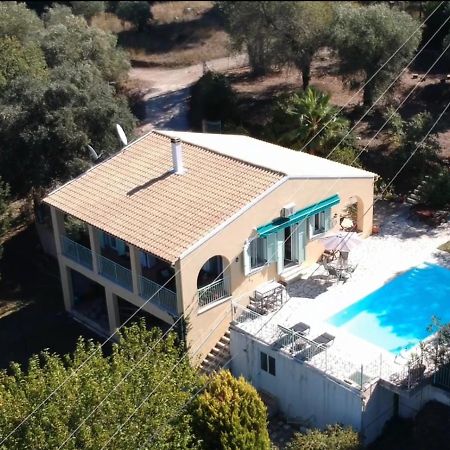 Gastouri Villa Pascalia With Heated Pool In October And Views Achilleion Екстер'єр фото