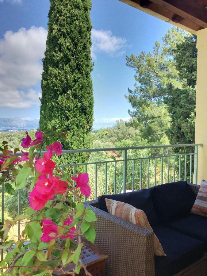Gastouri Villa Pascalia With Heated Pool In October And Views Achilleion Екстер'єр фото