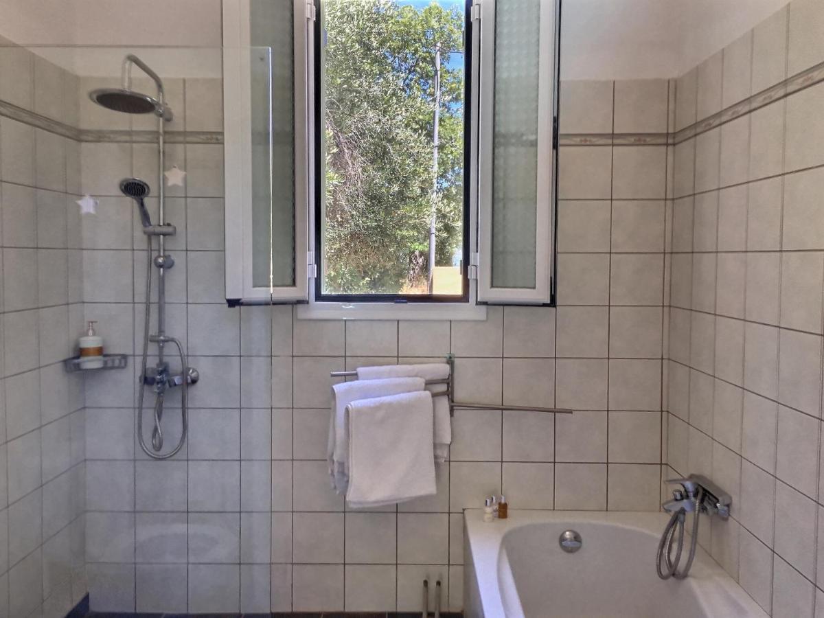 Gastouri Villa Pascalia With Heated Pool In October And Views Achilleion Екстер'єр фото