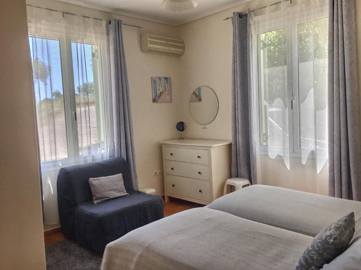 Gastouri Villa Pascalia With Heated Pool In October And Views Achilleion Екстер'єр фото