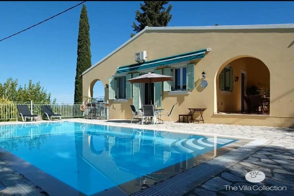 Gastouri Villa Pascalia With Heated Pool In October And Views Achilleion Екстер'єр фото