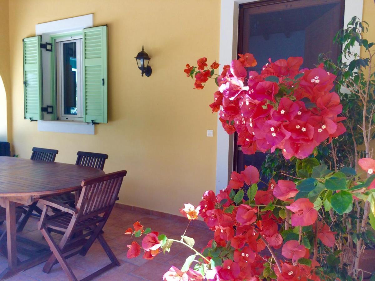 Gastouri Villa Pascalia With Heated Pool In October And Views Achilleion Екстер'єр фото